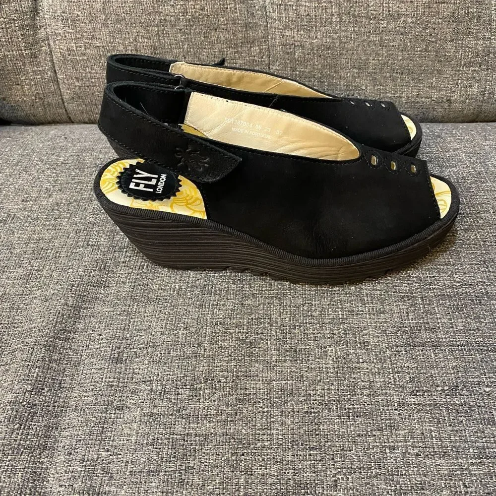Fly London Yeay Wedge Slingback Black Sandals Women’s Size 37